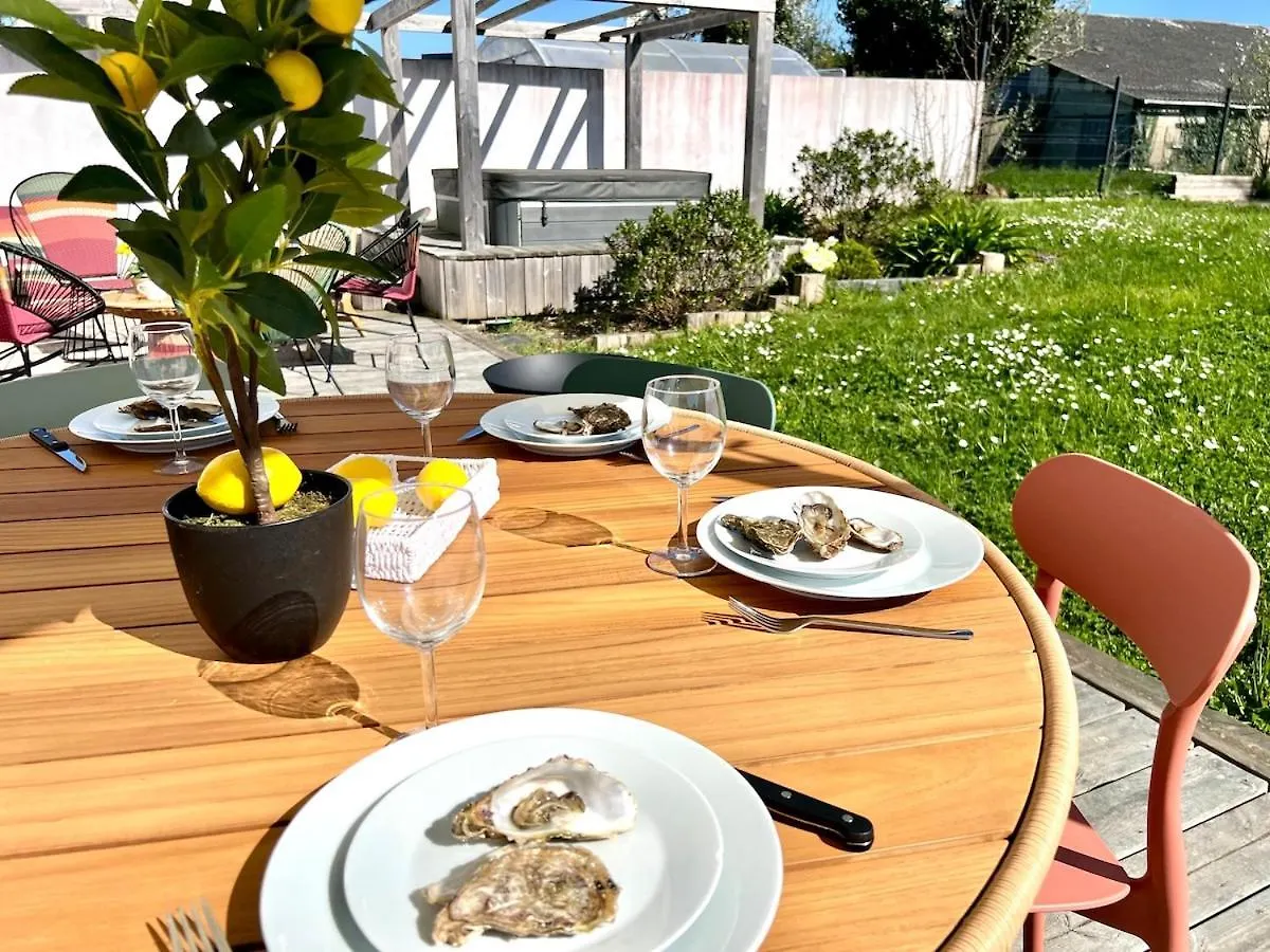 Koquillage, Cozy House With Hot Tub, Gr34, 10 People Vila Moëlan-sur-Mer Casa de Férias
